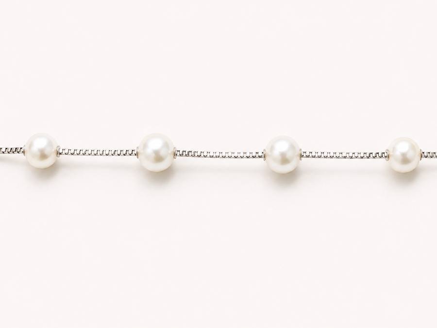 Silver Pearls Bracelet